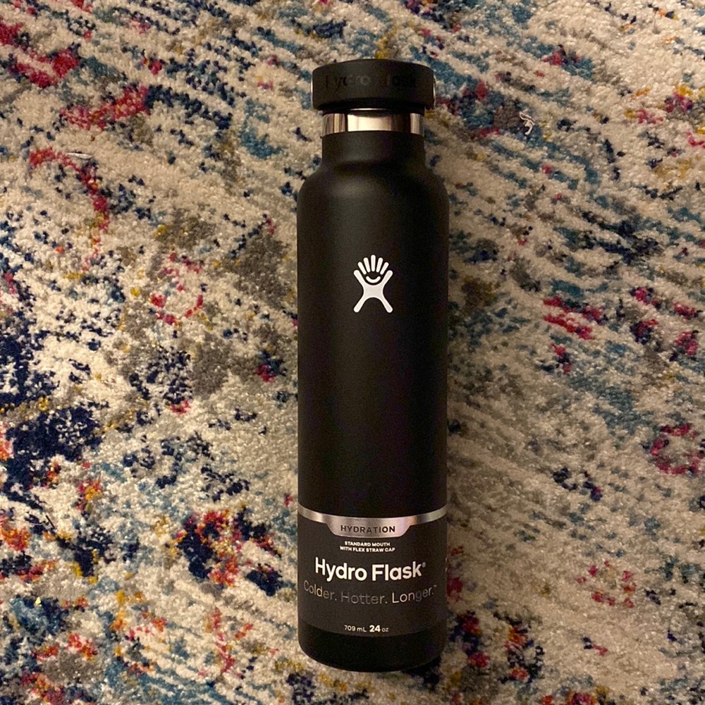 Nwt Black Hydro Flask